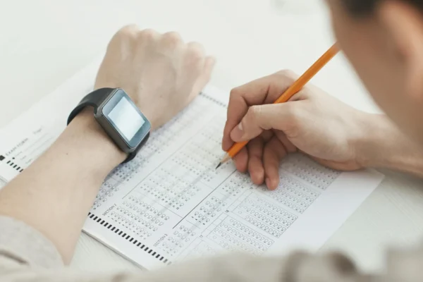 Test QI gratuit sans inscription : passez le vôtre en 10 min