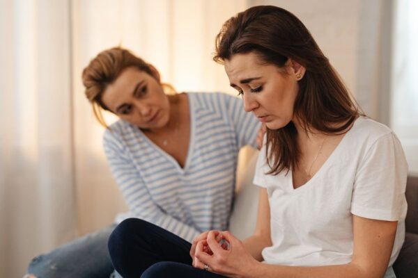 Comment aider une personne en burn-out sans la brusquer ni s&rsquo;épuiser soi-même