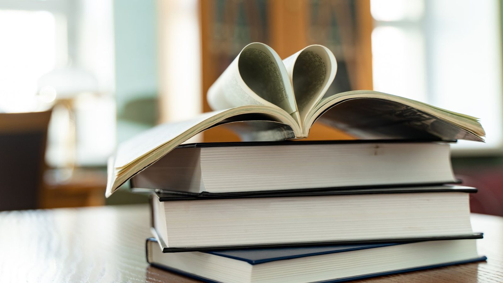 Livre sur le burn-out : lectures utiles pour comprendre l&rsquo;épuisement sans s&rsquo;auto-diagnostiquer